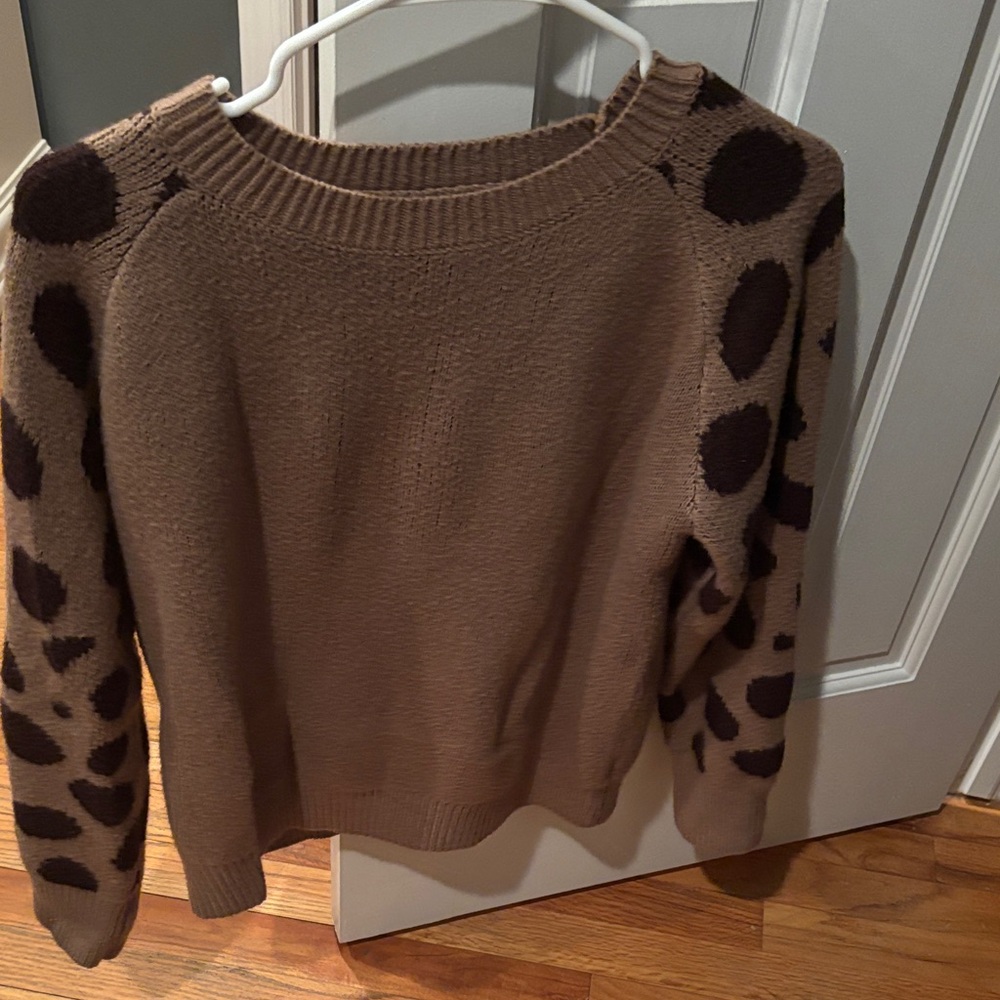 Sweater weather. Cozy brown warm a chic sweater.